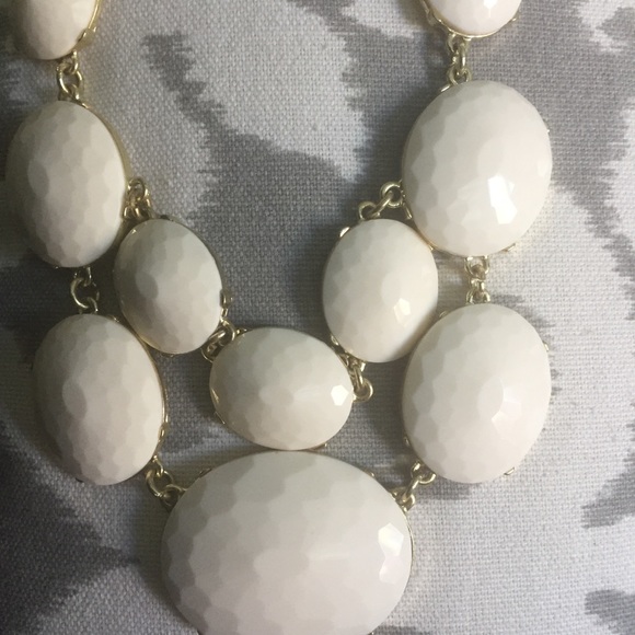 Statement necklace - Picture 2 of 4